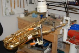 music instruments repair shop
